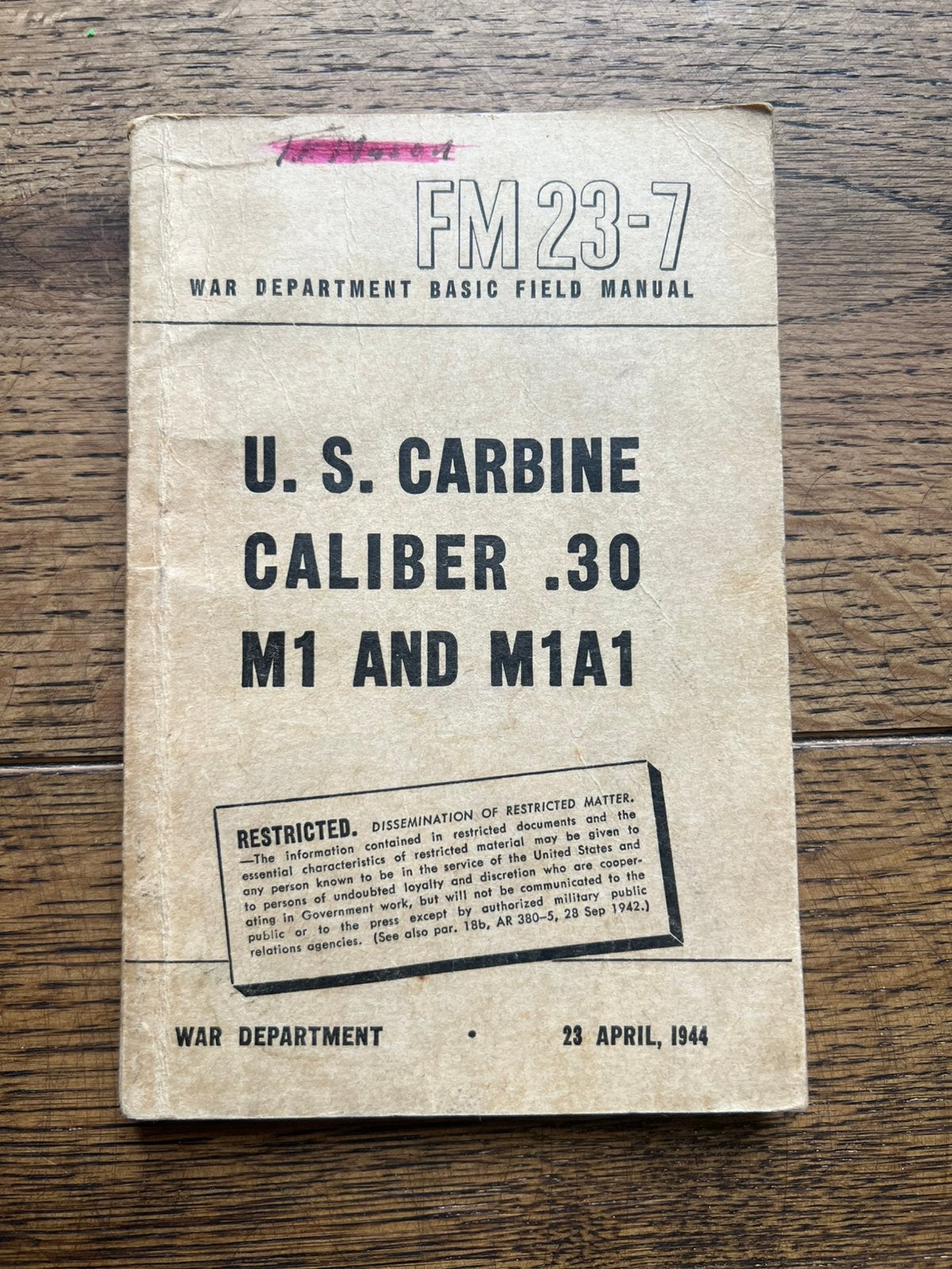 WO2 Amerikaans M1 Carbine voorschrift m1 karabijn 1944, Amerika, Verzenden, Boek of Tijdschrift