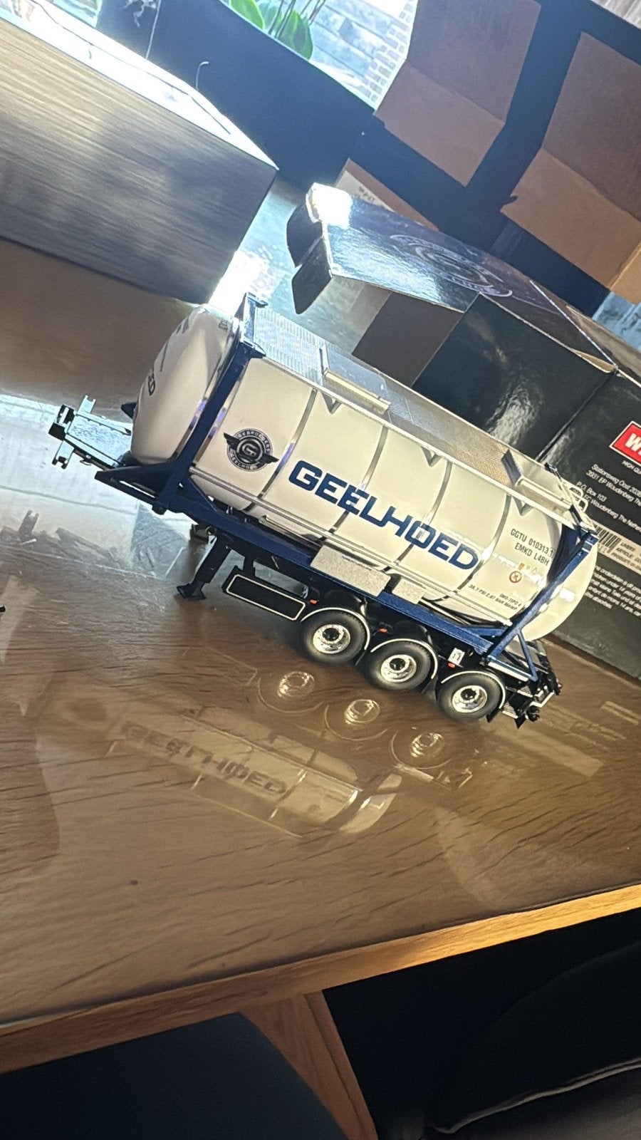 Wsi geelhoed trailer met tank, Ophalen of Verzenden, Zo goed als nieuw, Bus of Vrachtwagen, Wsi