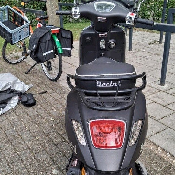 Nieuwe scooter te koop, Fietsen en Brommers, Snorfietsen en Snorscooters, Nieuw, Benzine, Ophalen, Overige merken