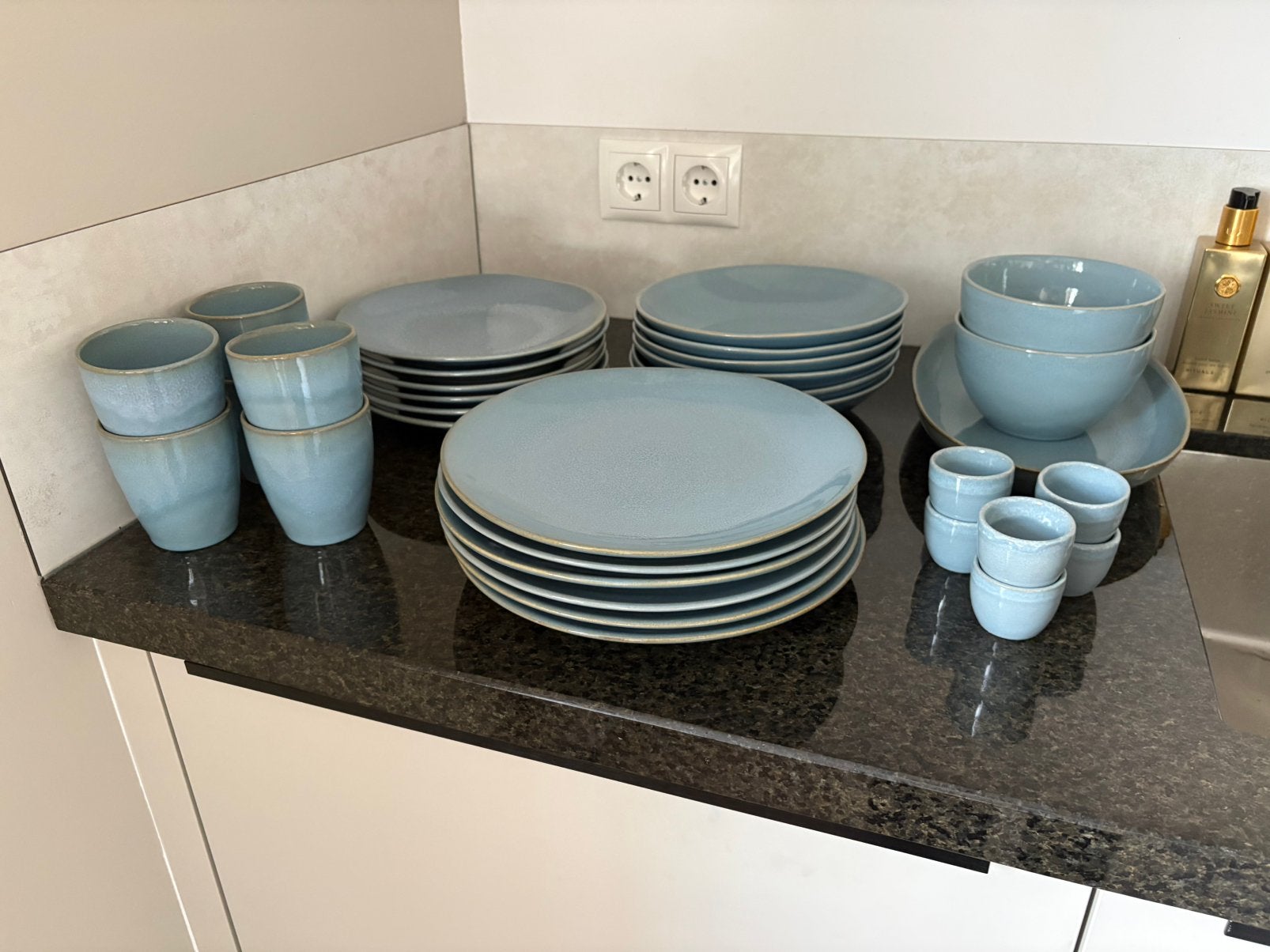 Servies Hema Porto, Ophalen, Hema, Zo goed als nieuw, Bord(en)