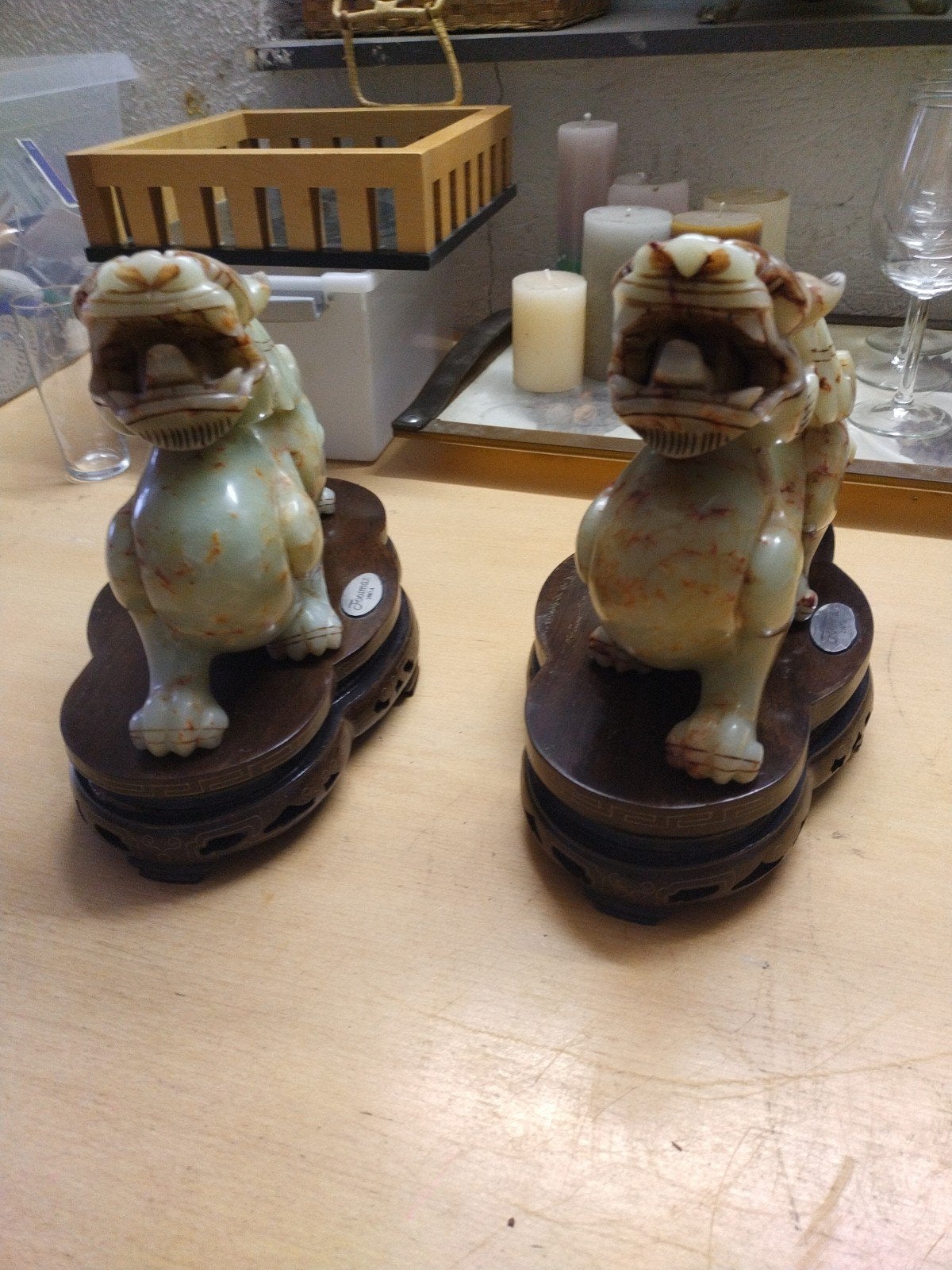 Set van 2 Chinese Foo Dogs (tempelleeuwen) van jade, Overige onderwerpen, Ophalen of Verzenden, 20 - 50 cm, Steen of Keramiek