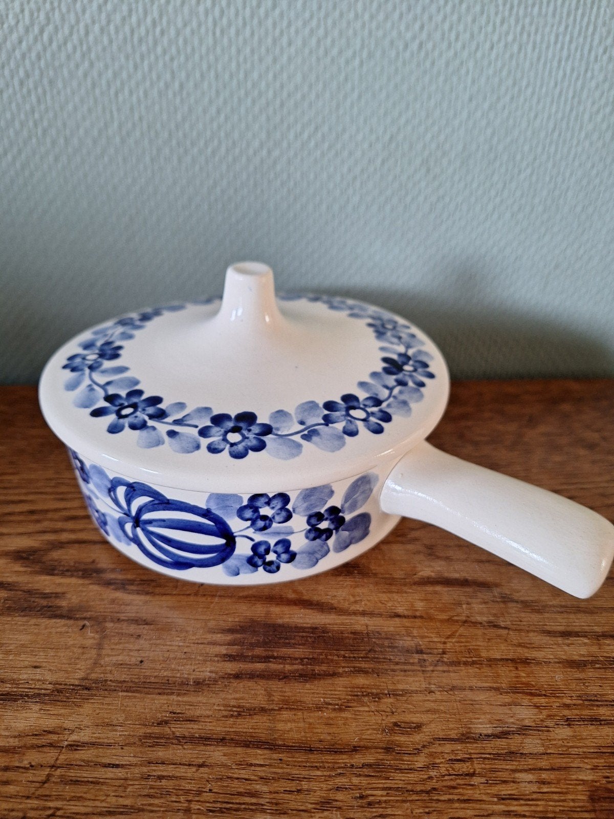 Vintage Fajans steelpanje met deksel, blauw bloemmotief, Ophalen of Verzenden