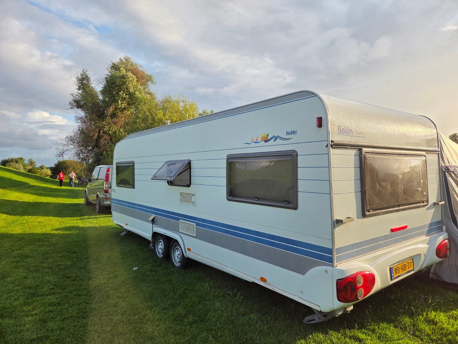 Hobby Prestige 610  Enkele bedden, Mover, Isabella voortent, Rondzit, Hobby, Hobby, Bedrijf