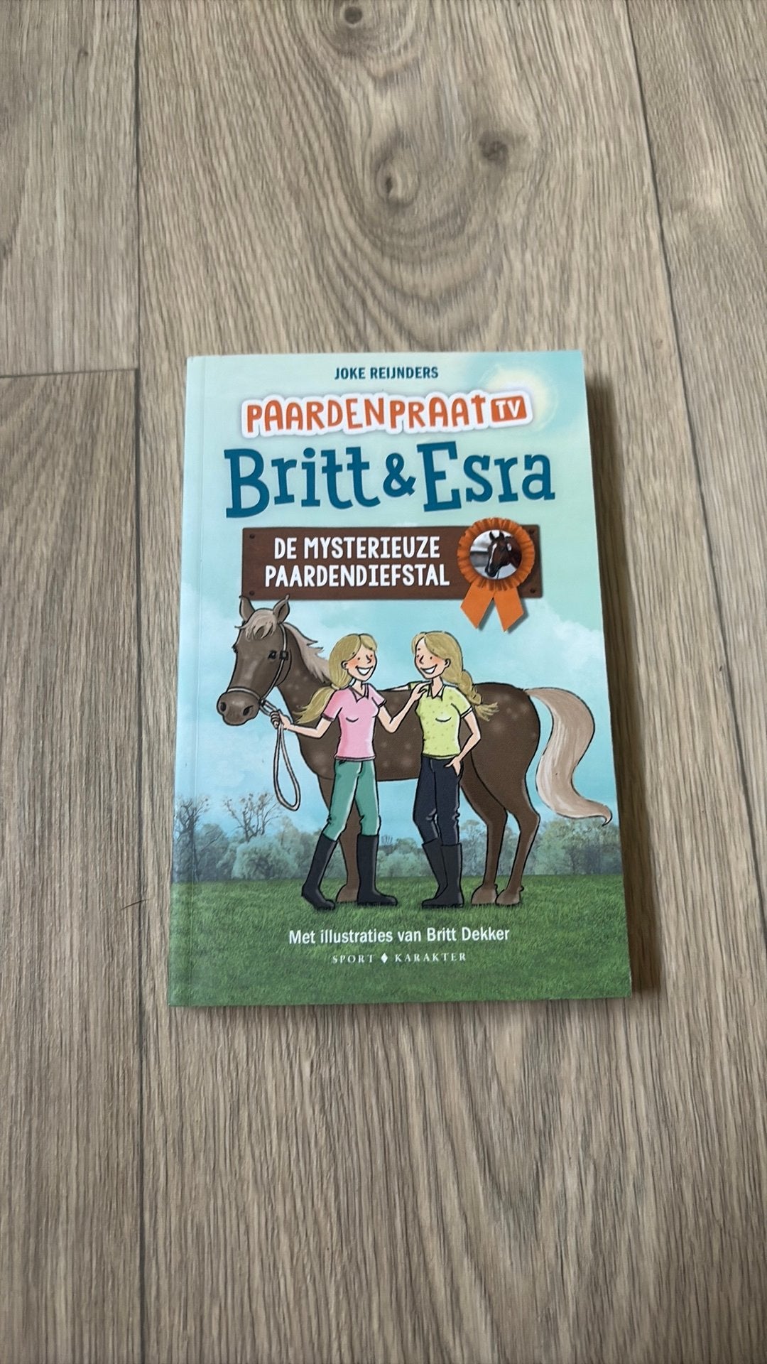 Joke Reijnders - De mysterieuze paardendiefstal, Ophalen of Verzenden, Zo goed als nieuw, Joke Reijnders