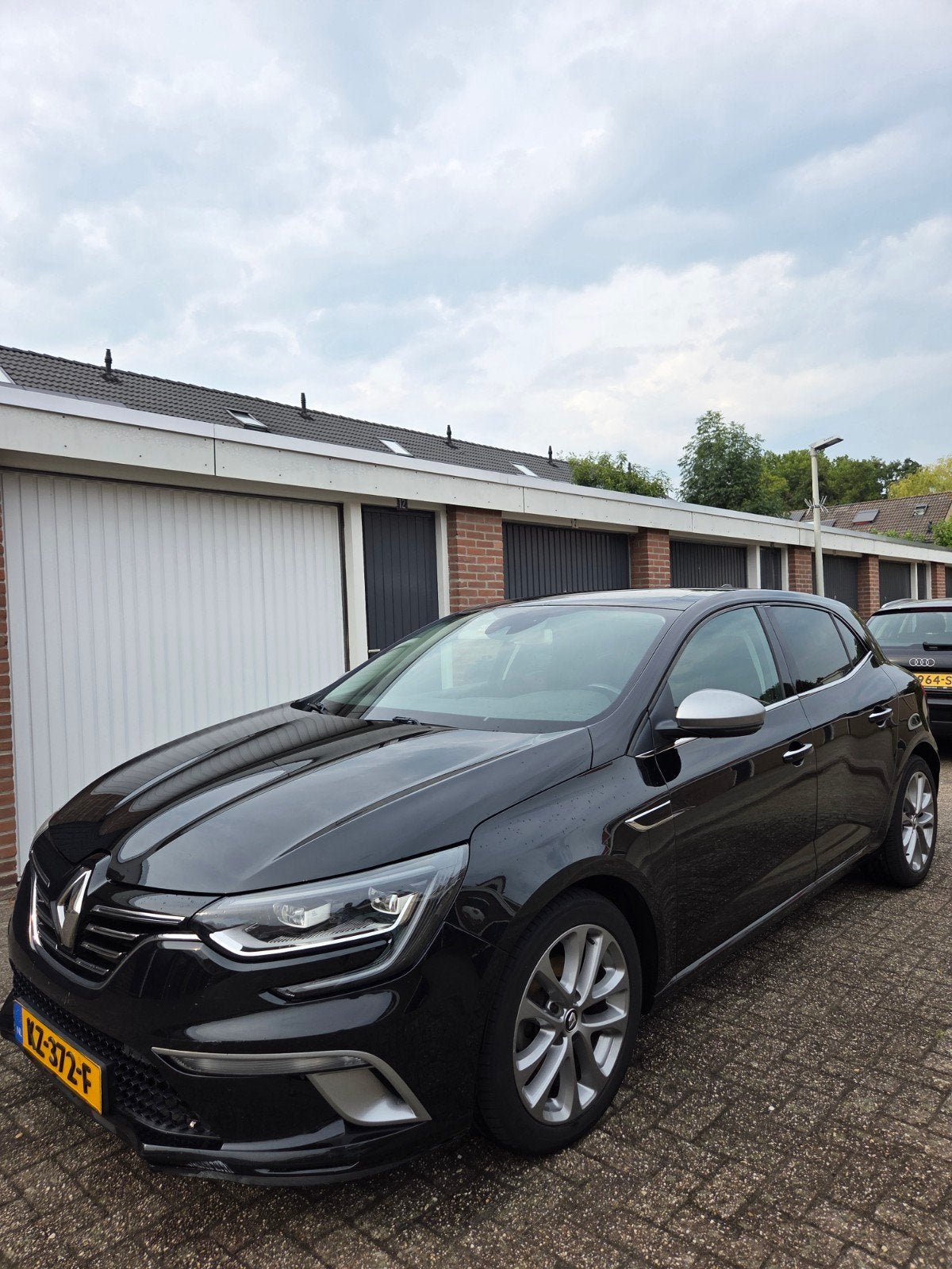 Foto 2 van Renault Mégane 1.2 16V 97KW HB 2017 Zwart