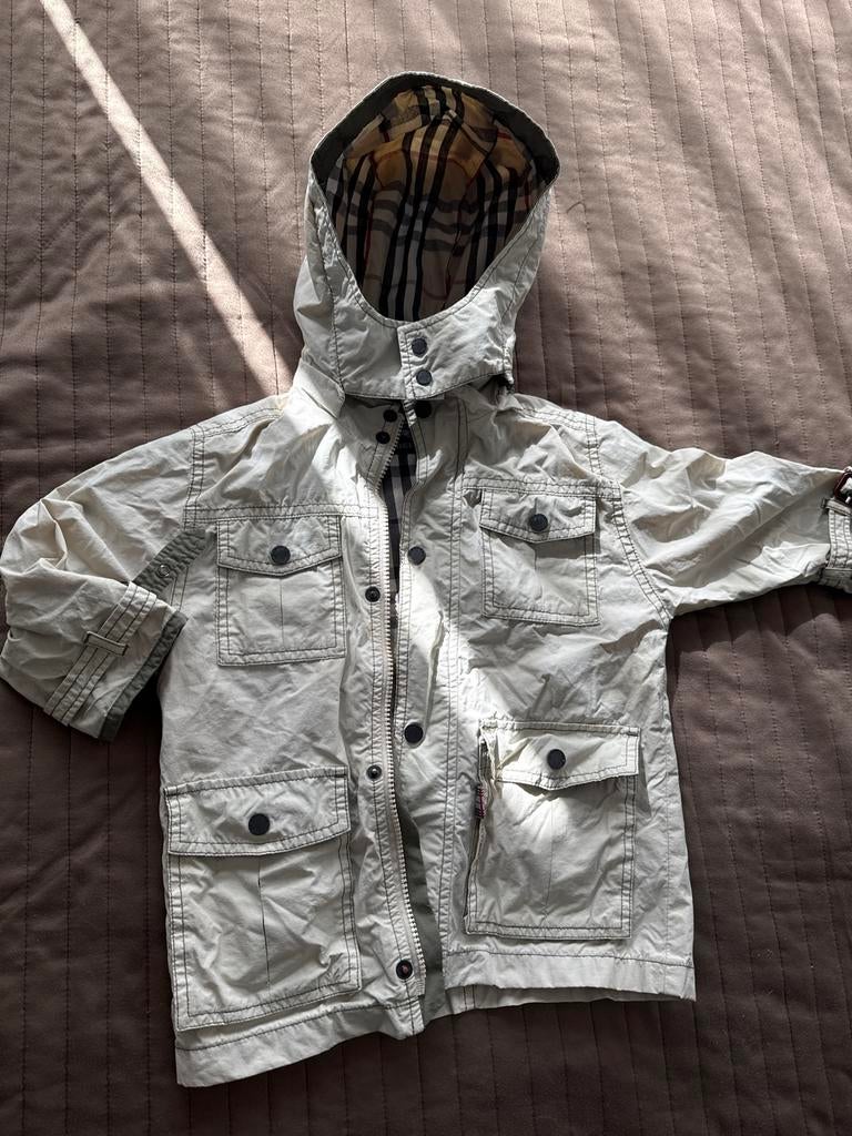 Burberry kinderjas met Nova Check voering, Ophalen of Verzenden, Gebruikt, Jongen of Meisje