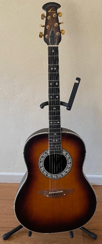 Ovation Legend 1117-1 1977 #97328, Muziek en Instrumenten, Ophalen, Gebruikt, Western- of Steelstringgitaar, Met koffer