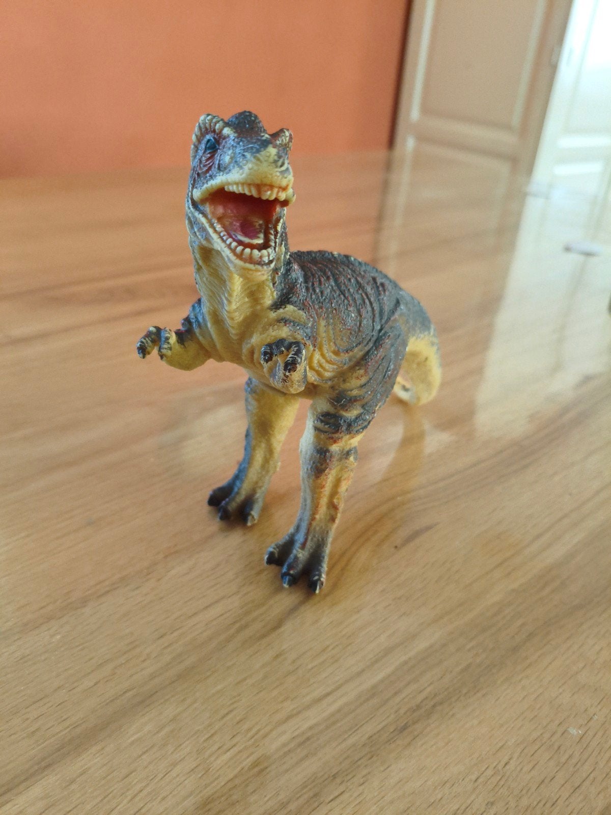 dino, Ophalen, Gebruikt, Dier