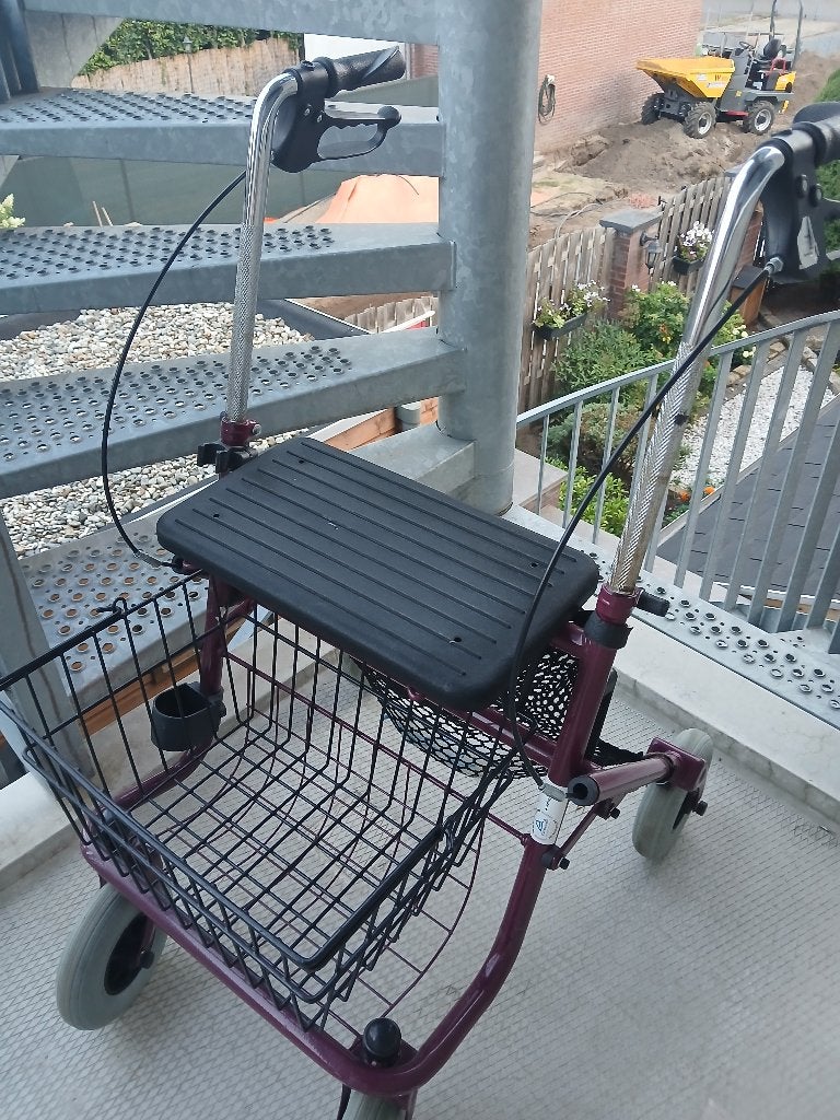 Tk stabiele rollator, Diversen, Rollators, Ophalen, Opvouwbaar, Gebruikt