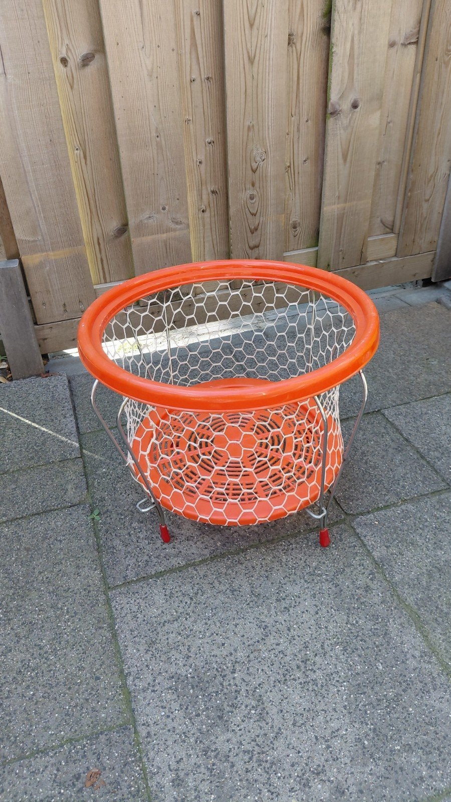 Retro vintage poppenbox inklapbaar oranje rond kunststof, Ophalen of Verzenden