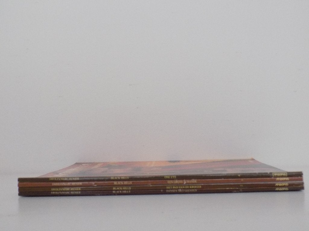 Black Hills ~ Complete serie 1 t/m 4, Boeken, Complete serie of reeks, Ophalen of Verzenden, Zo goed als nieuw