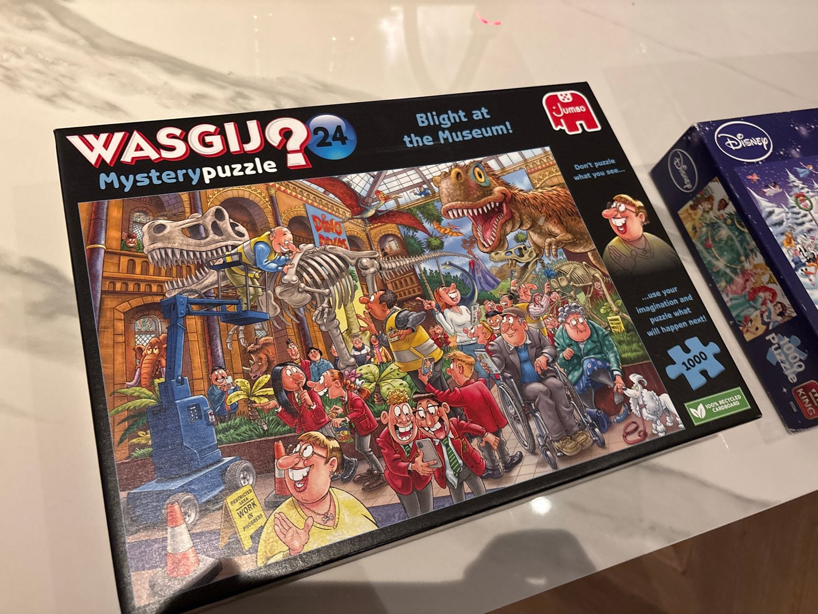 WASGIJ? 24 Mysterypuzzel - Blight at the Museum! 1000 stukje, Ophalen of Verzenden, Meer dan 1500 stukjes, Zo goed als nieuw, Legpuzzel