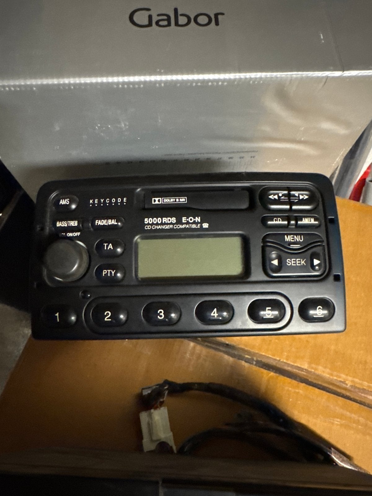 Ford 5000 RDS E-O-N Radio met CD-wisselaar, Ophalen, Gebruikt