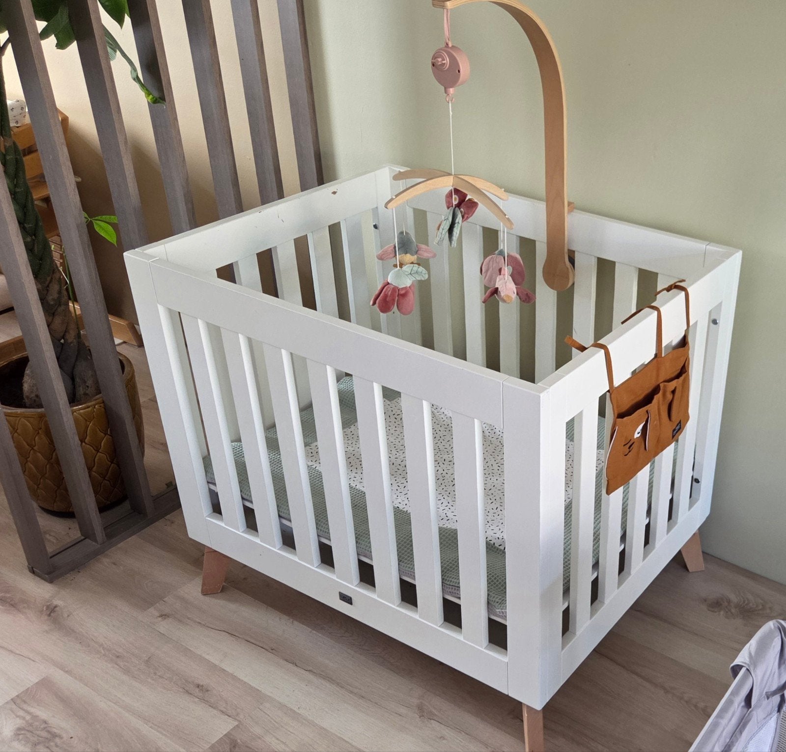 Hoogteverstelbare baby box (98x76x87), Kinderen en Baby's, Boxen, Ophalen, Gebruikt, Rechthoekig, In hoogte verstelbaar