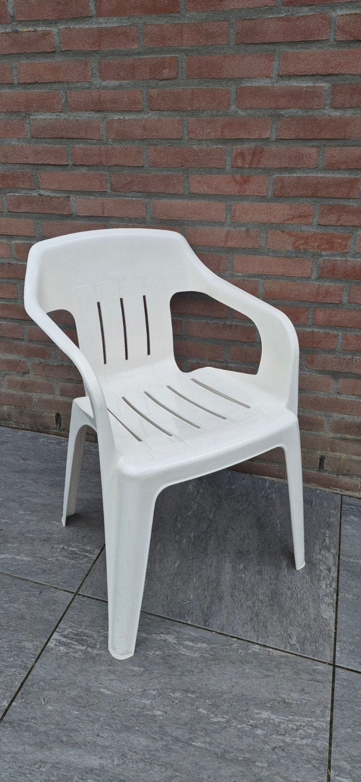 6 stuks stevige tuinstoelen, Ophalen