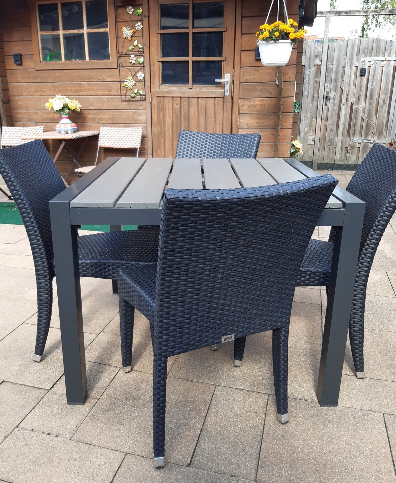Tuinset Heesch, Ophalen, Zo goed als nieuw