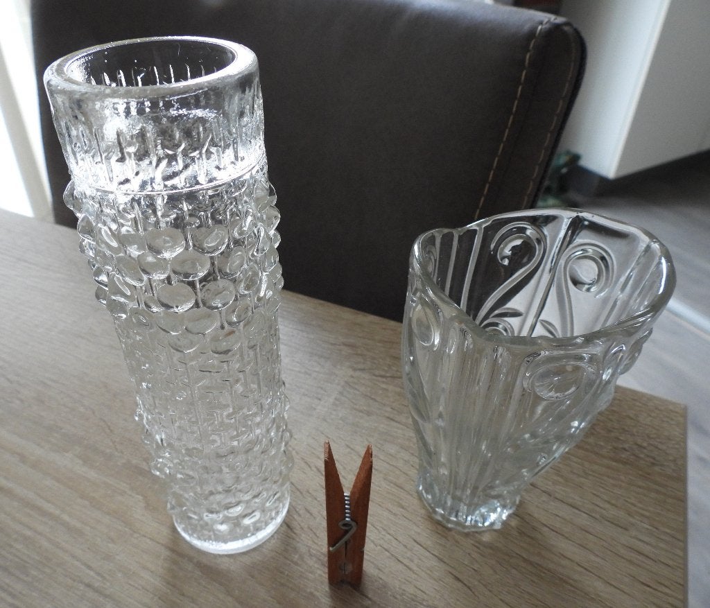 2 Glazen vaasjes - Decoratief en veelzijdig, Ophalen of Verzenden