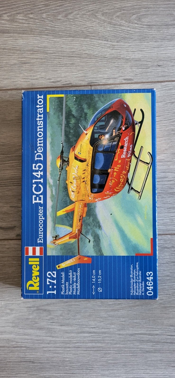Revell 1:72 EC145 Modelbouw helikopter - Nieuw in doos, Nieuw, Ophalen of Verzenden, Groter dan 1:72, Revell