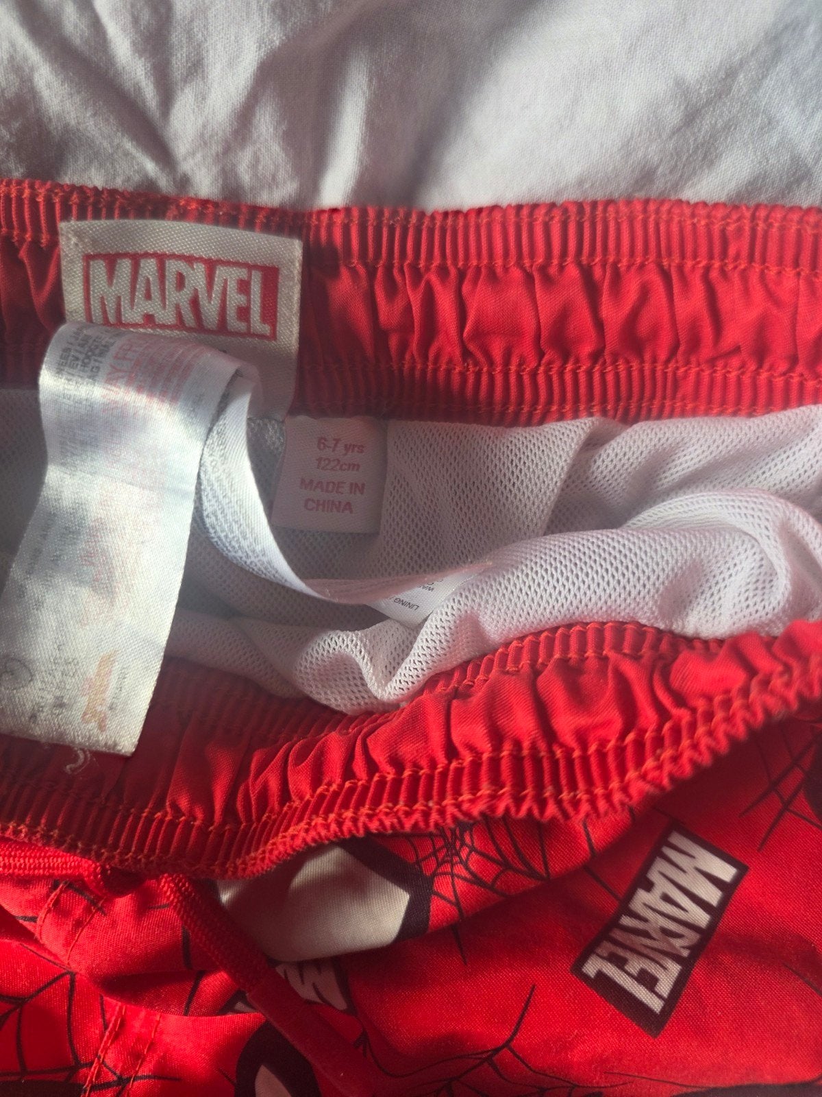 Spiderman zwembroek en verkleedpak en knuffels(H&M), Ophalen of Verzenden, Gebruikt, H&M, Jongen