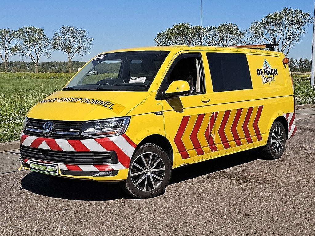 VOLKSWAGEN TRANSPORTER 2.0 TDI ac automaat euro6, Auto's, Bestelauto's, Gebruikt, Euro 6, 4 cilinders, 150 pk