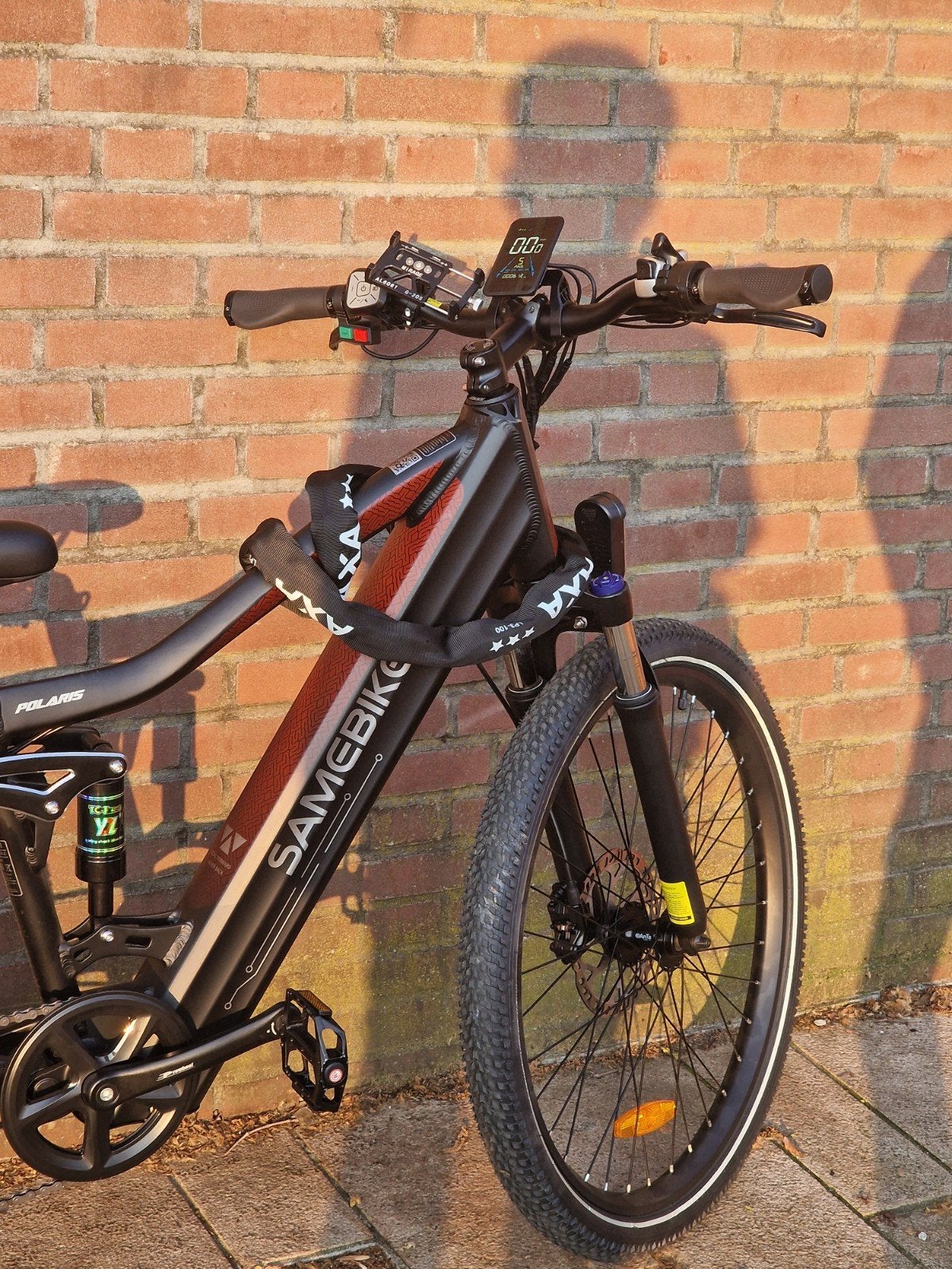 E-bike met gashendel, Fietsen en Brommers, Zo goed als nieuw, Minder dan 47 cm, 50 km per accu of meer, Ophalen