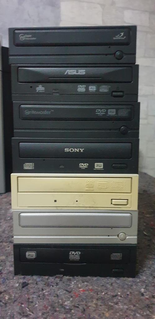 Meerdere DVD Readers & Burners (Intern), Ophalen of Verzenden