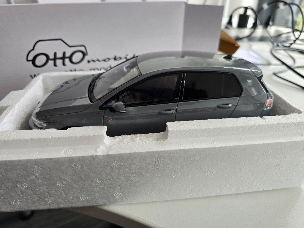 Volkswagen Golf 8 GTI mk2 1/18, Hobby en Vrije tijd, Modelauto's | 1:18, Ophalen of Verzenden, Nieuw, Auto, OttOMobile