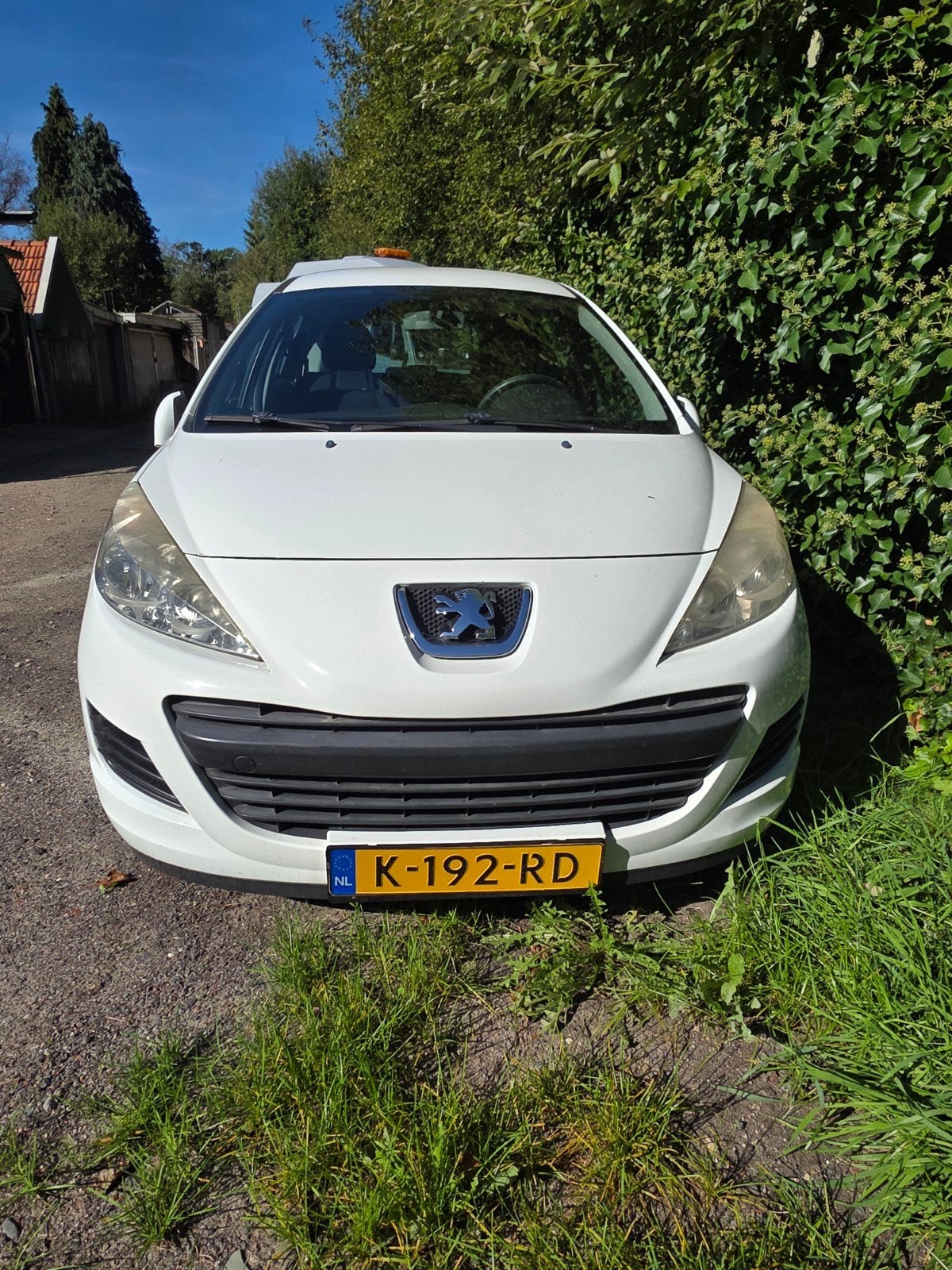 Peugeot 207 1.4 SW 2009 Wit, Voorwielaandrijving, 15 km/l, 1360 cc, 4 cilinders