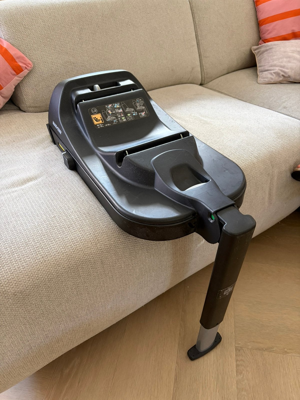 Maxi Cosi auto bevestiging met ISOFIX, Ophalen, Zo goed als nieuw, Isofix, 0 t/m 13 kg