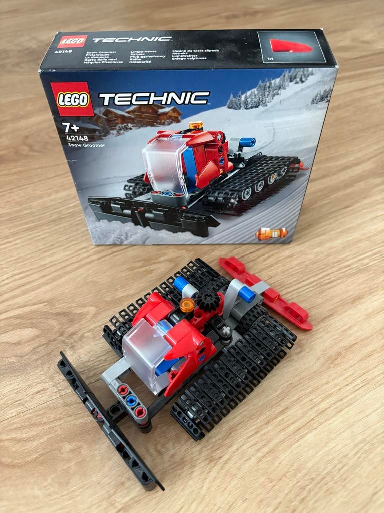 Lego Technic Pistenbully 42148 - Sneeuwruimer 2-in-1, Lego, Ophalen of Verzenden, Zo goed als nieuw, Complete set