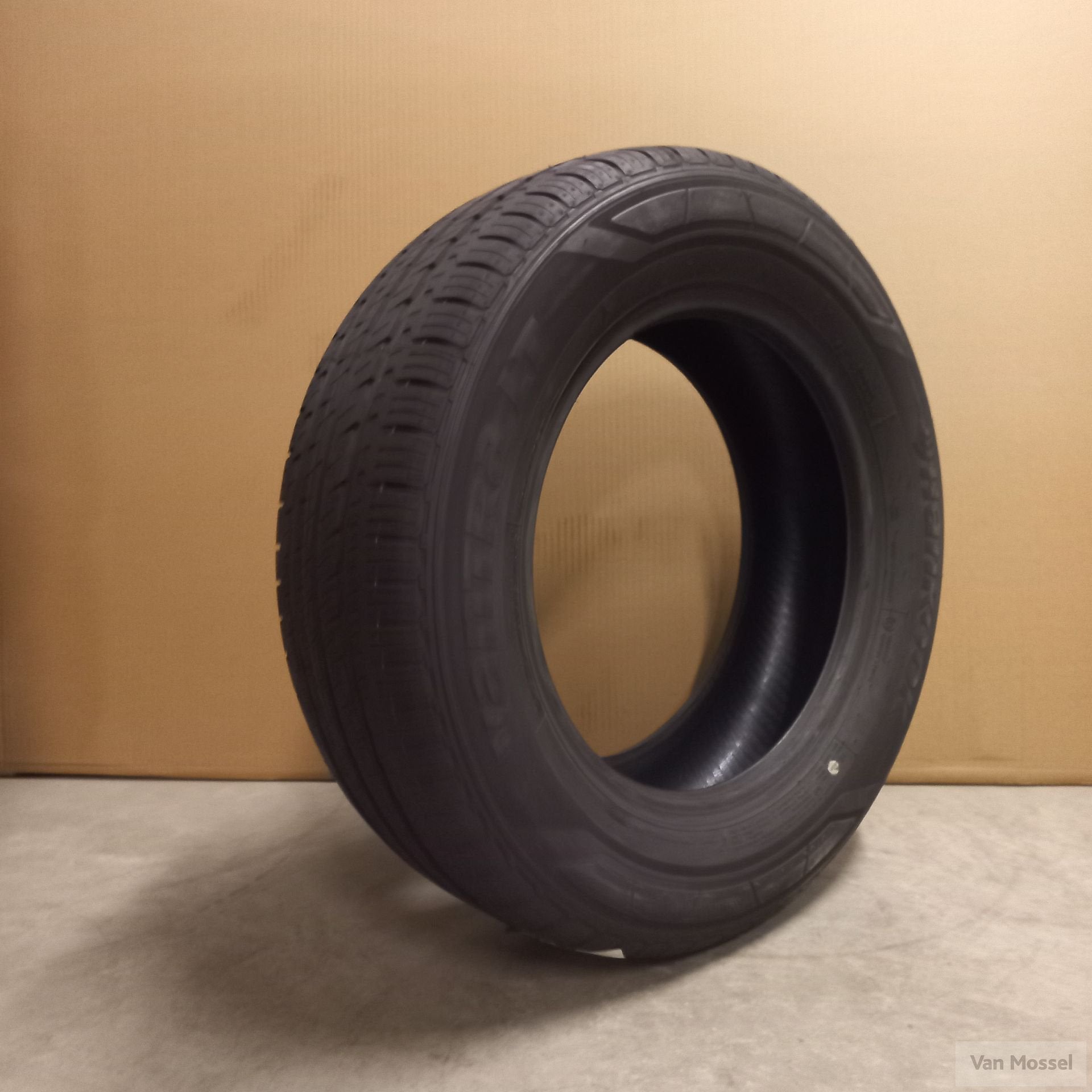 Hankook Vantra LT 205/65/R16C 107/105T, Gebruikt, -, Band(en), Zomerbanden