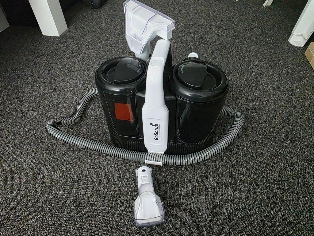 Te huur: tapijt/ vlekken -reiniger GoScrub, Overige typen, Nieuw, Ophalen of Verzenden, Minder dan 1200 watt
