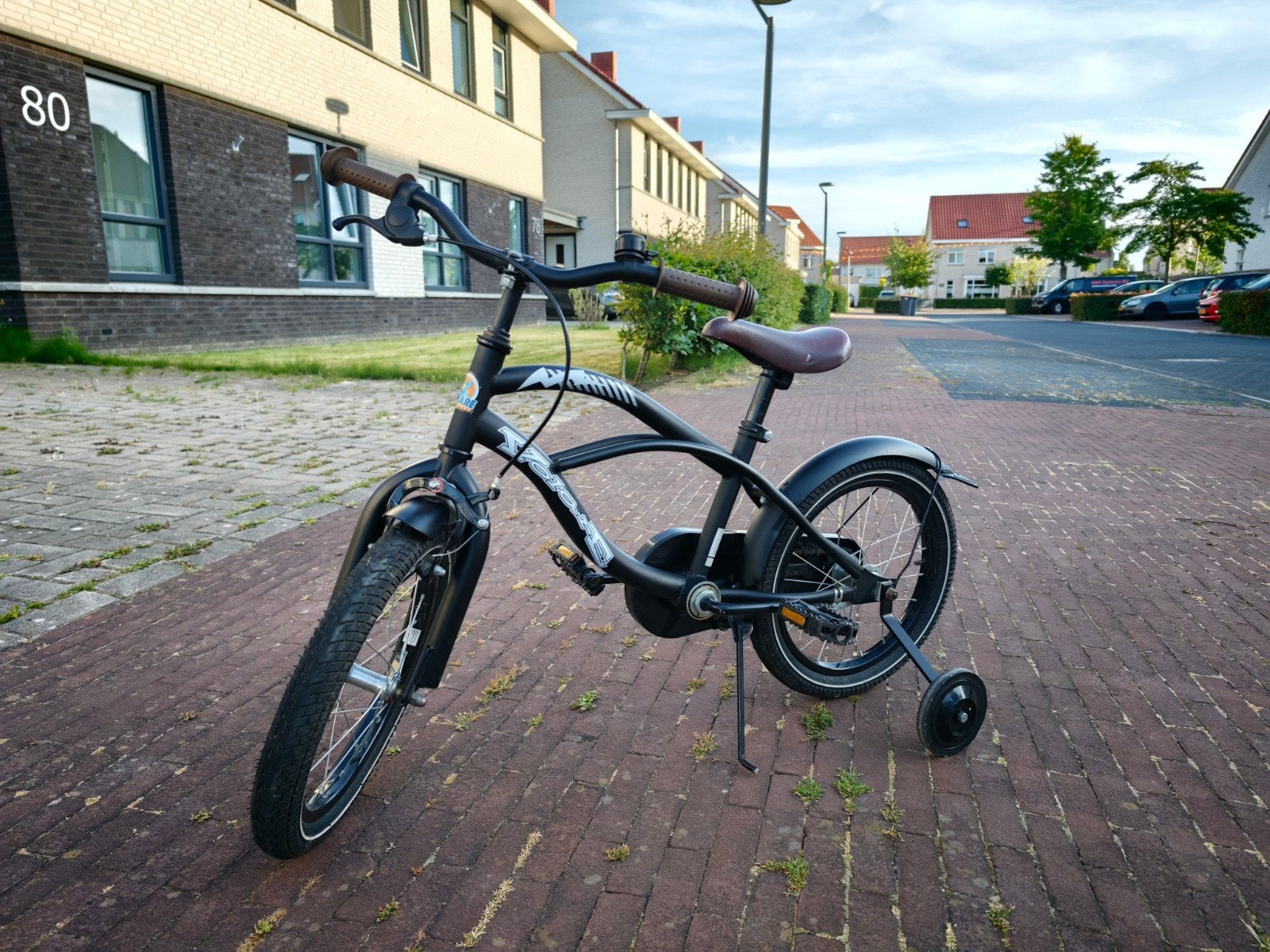 Volare Black Cruiser Stoere Kinderfiets 16 inch, Fietsen en Brommers, Fietsen | Kinderfietsjes, Gebruikt, 16 tot 20 inch, Zijwieltjes