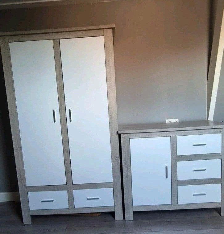 kledingkast en commode/dressoir, Ophalen, Zo goed als nieuw, Jongetje of Meisje