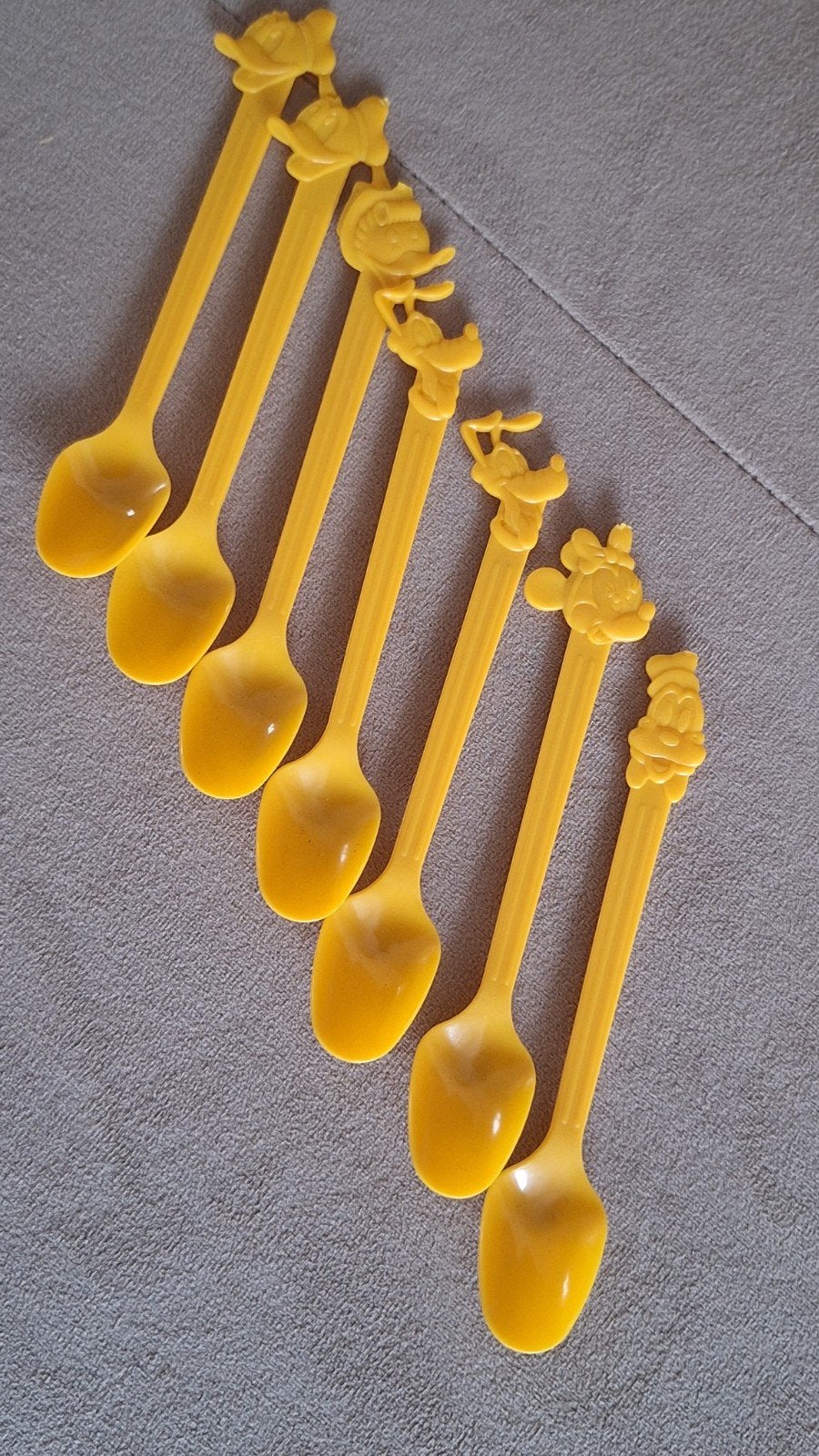 vintage plastic Disney-lepeltjes, Ophalen of Verzenden, Mickey Mouse, Gebruikt, Beeldje of Figuurtje