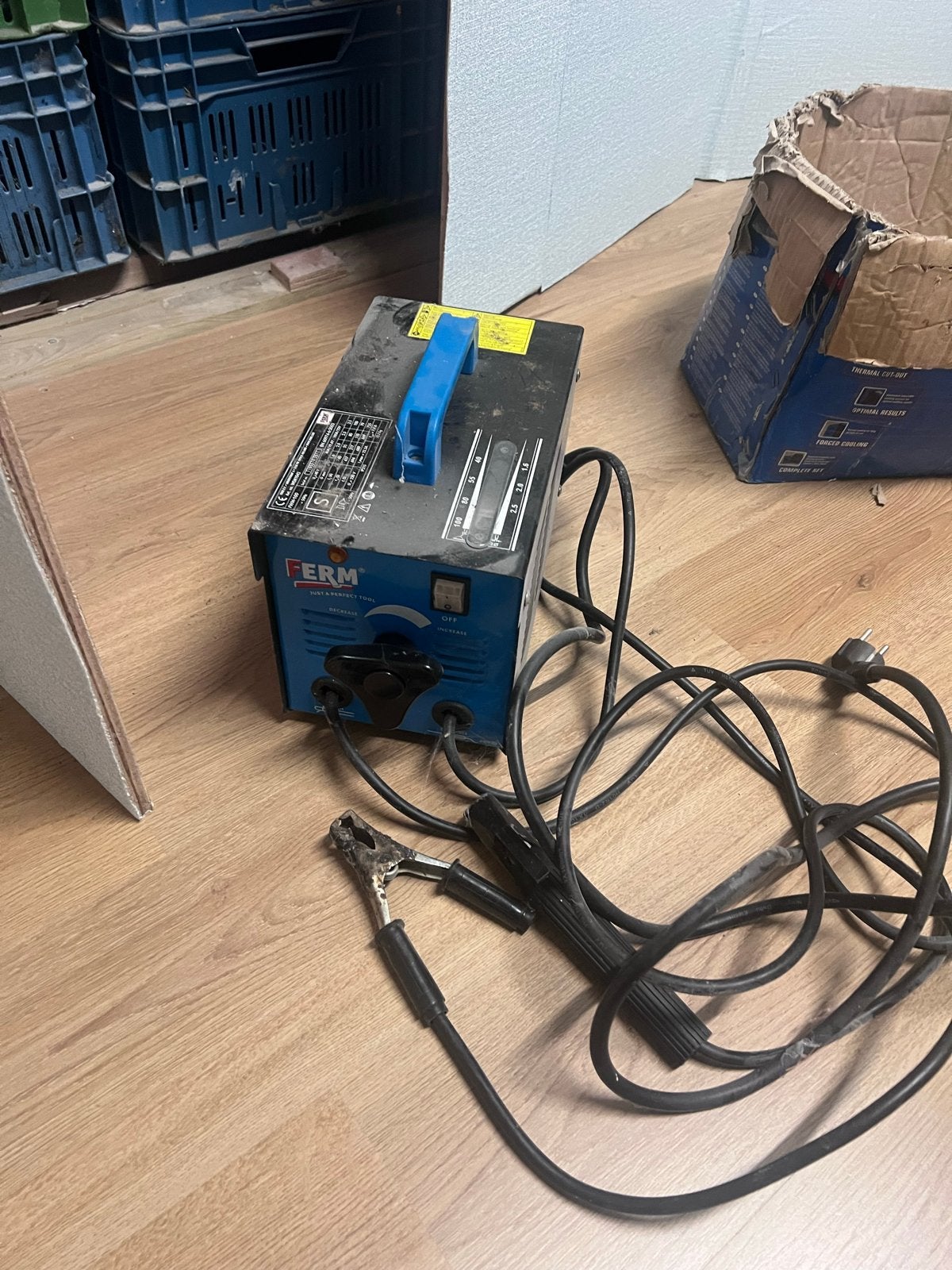 FERM Lasapparaat FWM-100 - Compact en Krachtig, Ophalen, Gebruikt, Minder dan 150 ampère, Elektroden