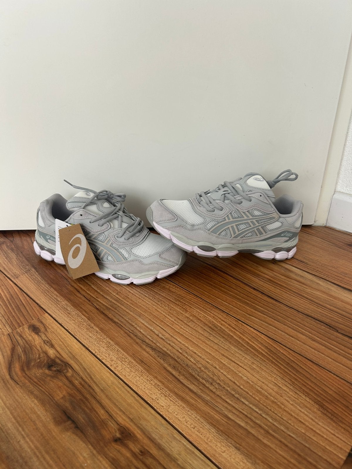 Asics gel nyc Nieuw!, Kleding | Heren, Schoenen, Overige kleuren, Nieuw, Ophalen of Verzenden, Sneakers of Gympen