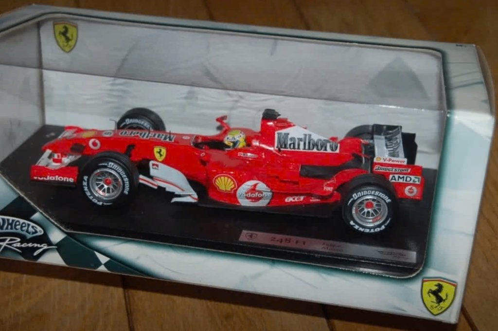 1:18 F1 FERRARI 248 Marlboro Felipe Massa Hotwheels WRH, Verzenden, Zo goed als nieuw, Auto, Hot Wheels