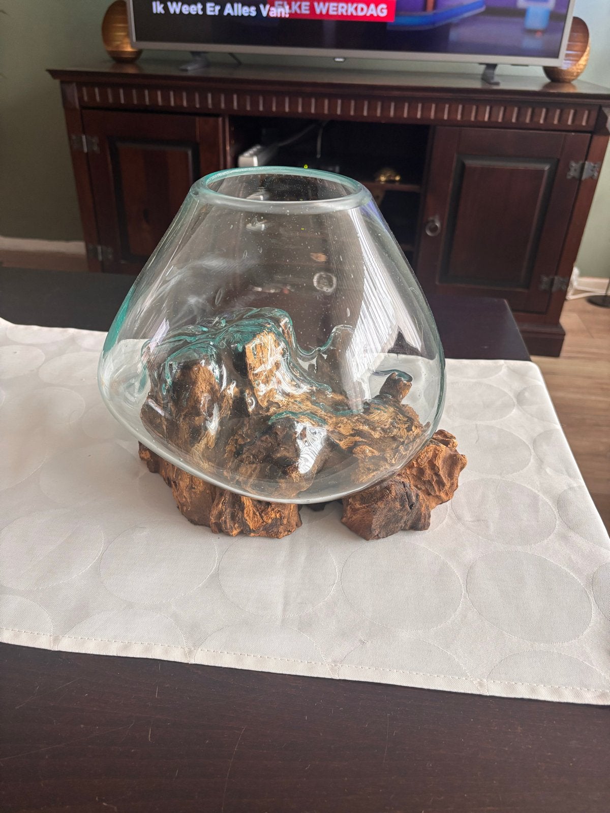 Glazen vaas op houten voet - Uniek decoratiestuk, Ophalen, Met patroon/structuur, Transparant, Glas