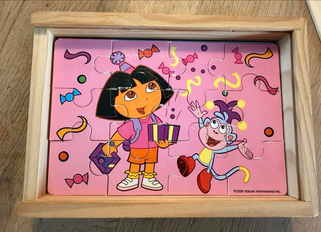 Dora the Explorer Houten Puzzels (4 stuks), Ophalen, 2 tot 4 jaar, Gebruikt, 10 tot 50 stukjes