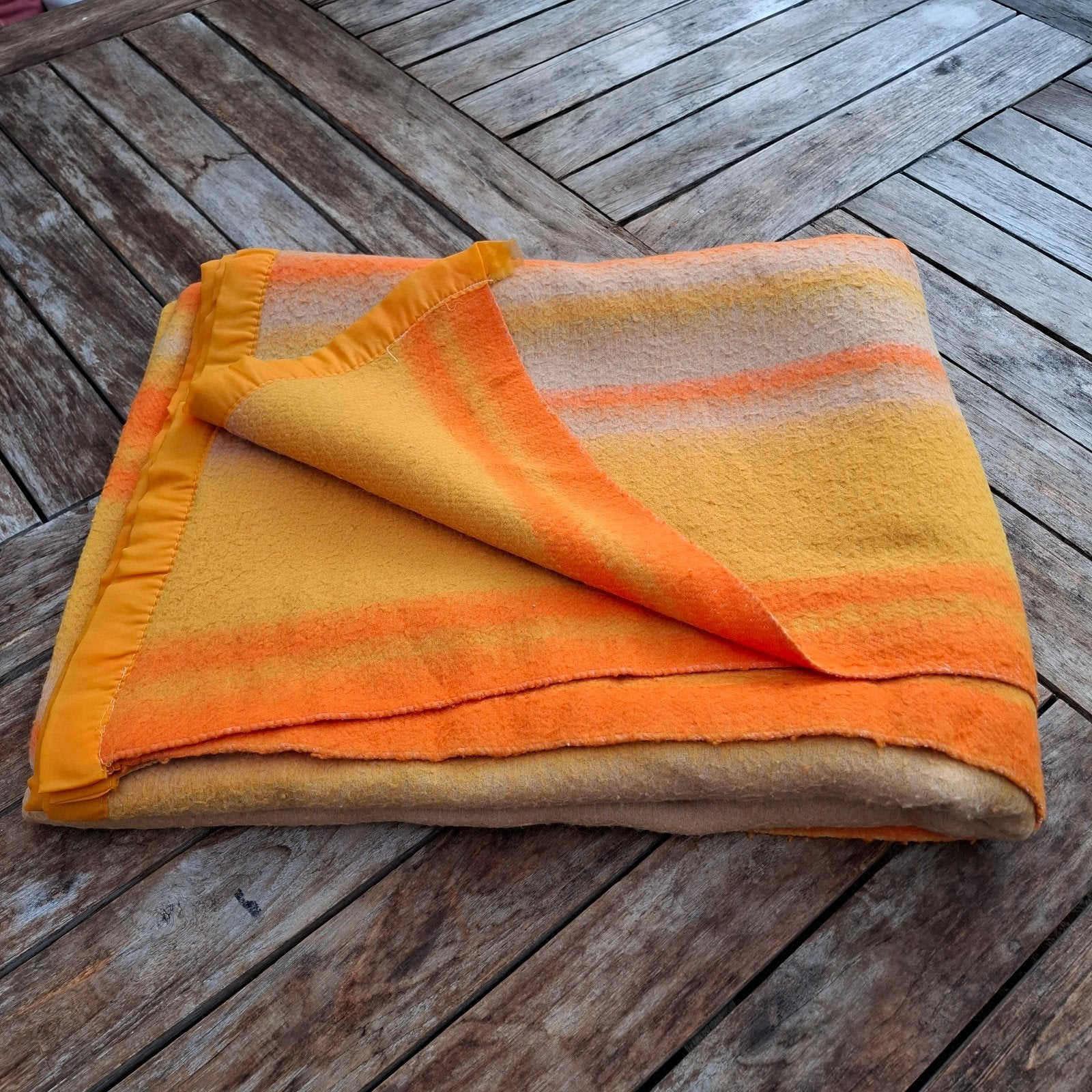 Vintage plaid/deken/woondeken 220x180 cm, Huis en Inrichting, 220 cm, Gebruikt, Ophalen of Verzenden, 180 cm