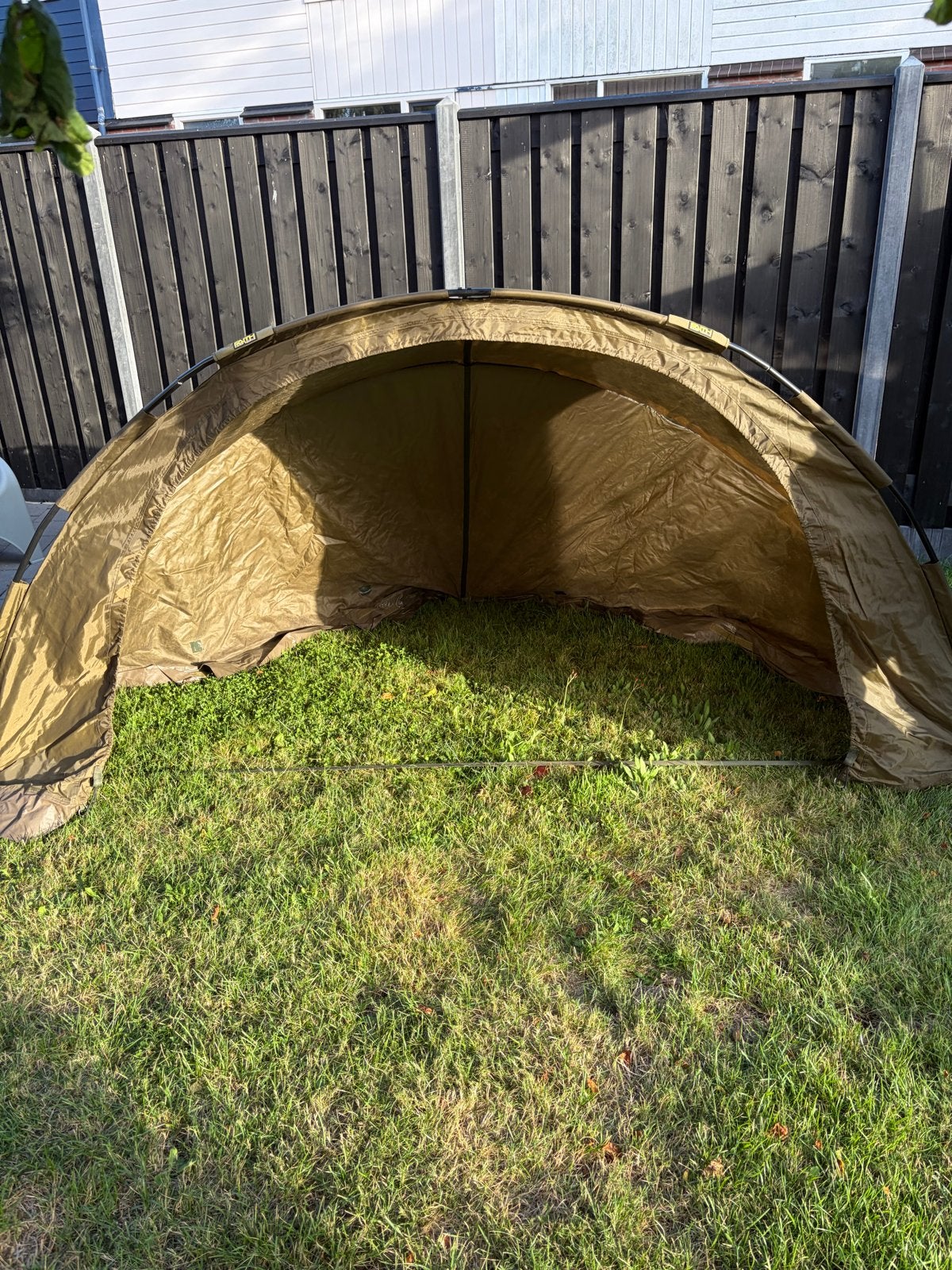 Faith 2-rib Compacte Karper Bivvy, Caravans en Kamperen, Tenten, Ophalen, Gebruikt, Tot en met 2