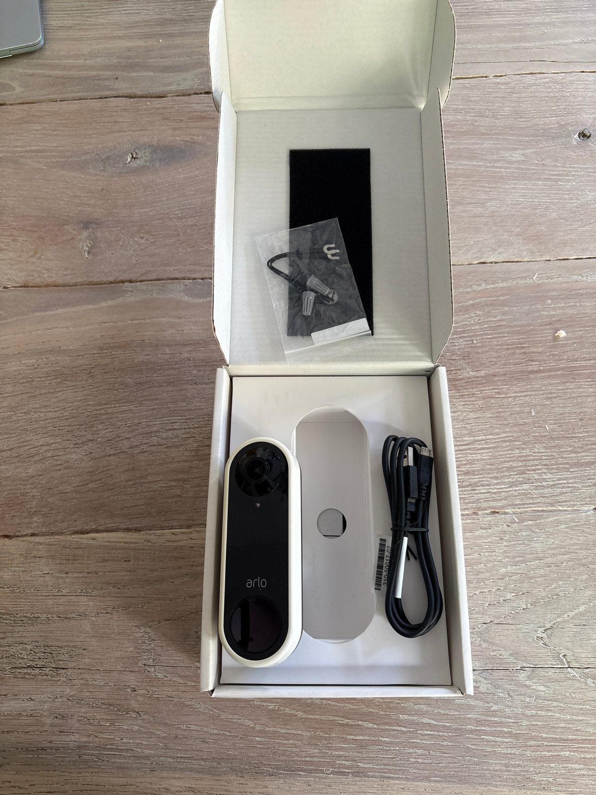 Arlo Essential Wire-Free Video Deurbel - Zo goed als nieuw, Ophalen of Verzenden, Ingebouwde camera, Zo goed als nieuw, Draadloos