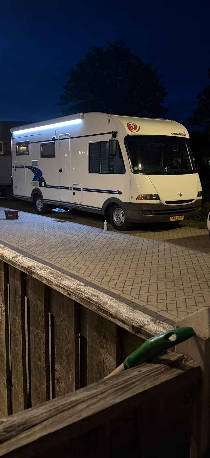Eura mobil 690HB camper integraal. Hefbed, aircos,XL garage, Integraal, Reservewiel, 6 tot 7 meter, Particulier
