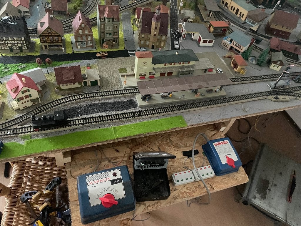 Te koop Marklin baan met locomotief, Ophalen, Wisselstroom, Gebruikt, Locomotief