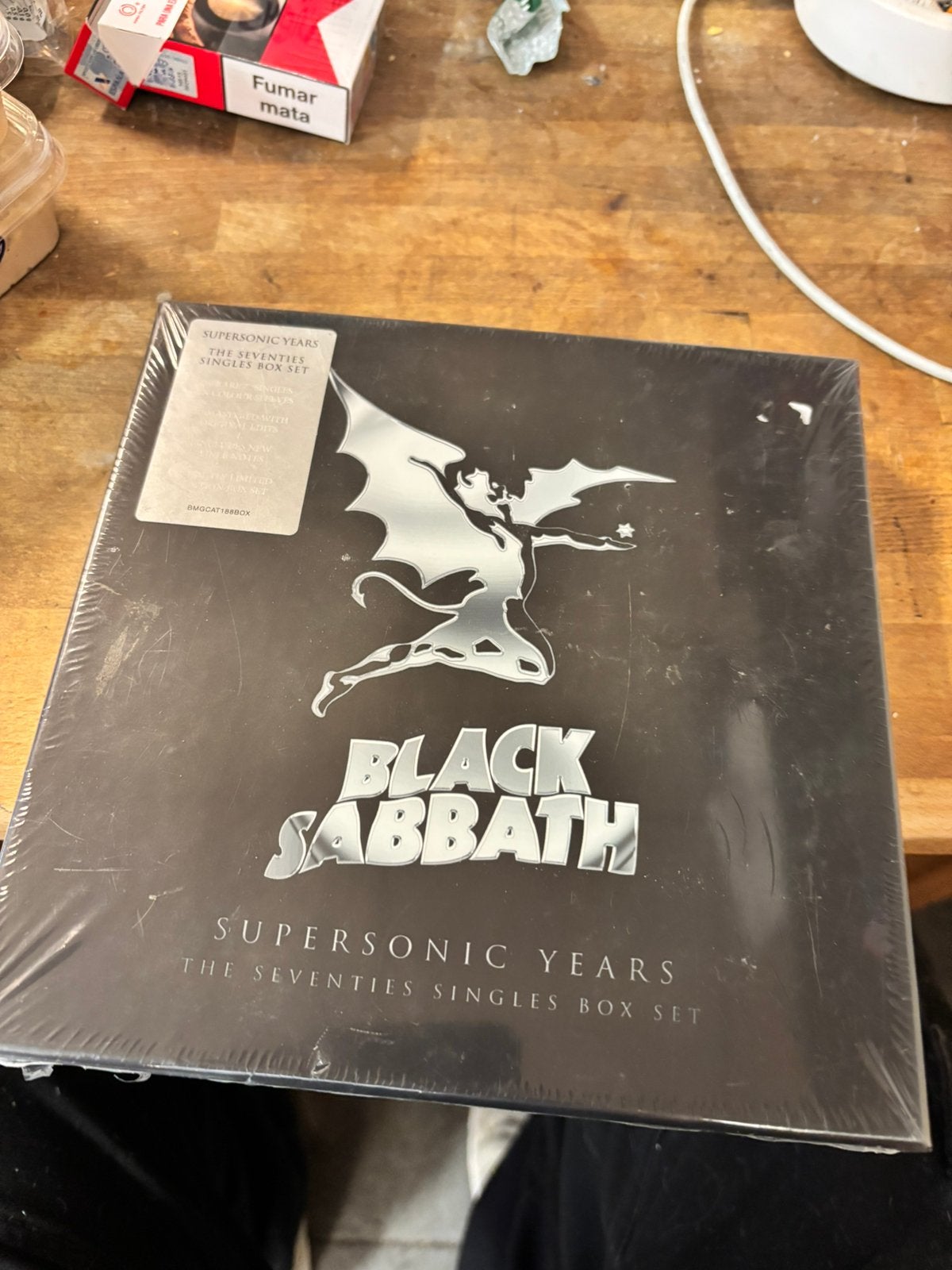 Black sabbath supersonic years 10x single box gesealed, Ophalen, Zo goed als nieuw, Pop