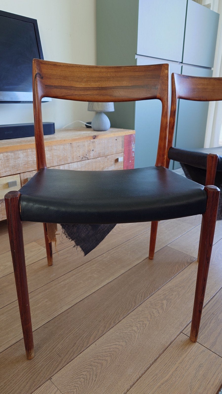 Set van 4 J.L. Møller eetkamerstoelen, Deens design, Ophalen