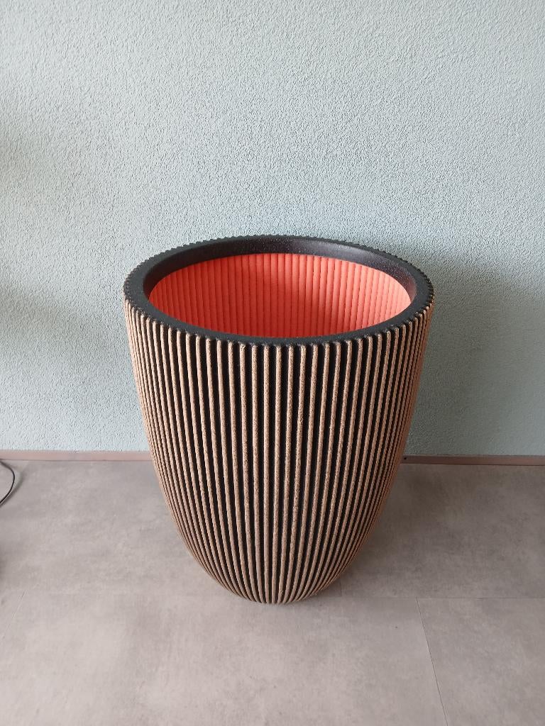 Capi Europe Bloempot, Groove Zwart/Goud, Tuin en Terras, Bloempotten, Ophalen, Kunststof, 40 cm of meer, Rond