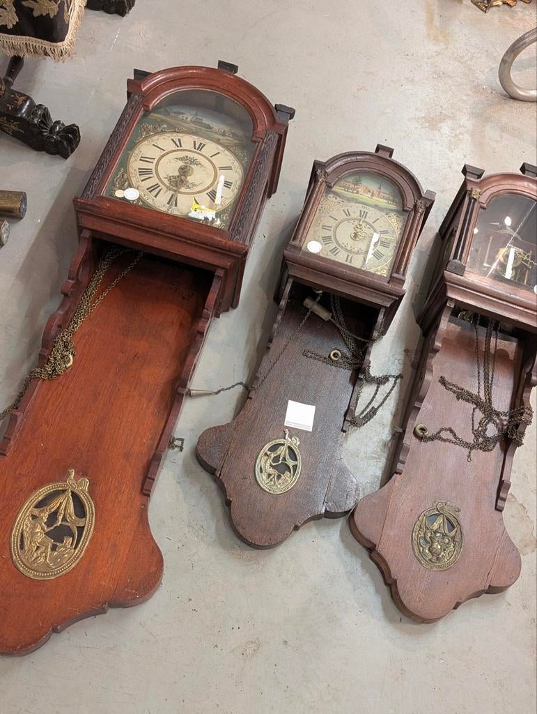 3 antieke Friese klokken samen €150., Ophalen