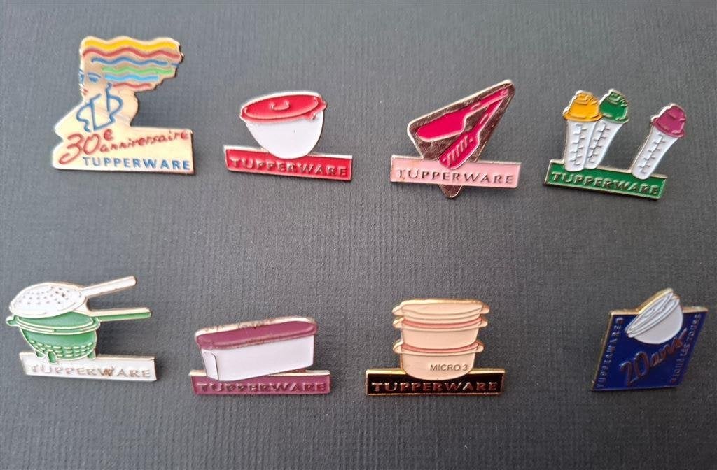 Pins van Tupperware, 8 verschillende en meer Tupperware, Ophalen of Verzenden, Zo goed als nieuw, Overige typen